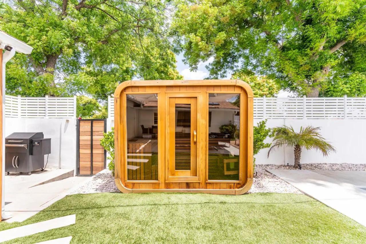לוס אנג'לס New Luxury Entertaining House With Pool Spa Sauna Tesla Charger Pets מראה חיצוני תמונה